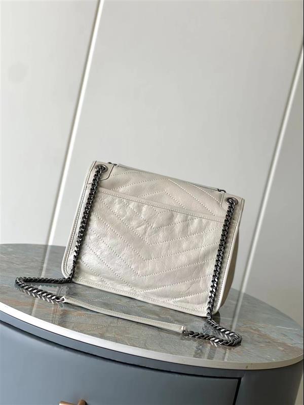 2026127204343189 650